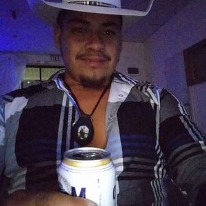 Meet your Posher, Rogelio